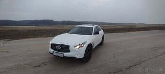 Infiniti QX70 S prémium