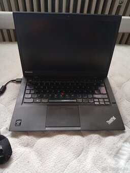 Lenovo X1 Carbon