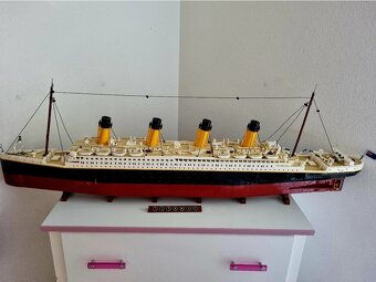 Lego Titanic