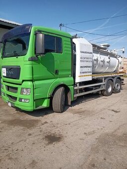 MAN TGX 26.440 cisterna fekal