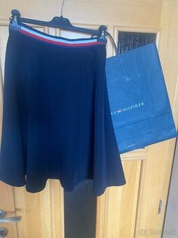 Tommy Hilfiger sukna