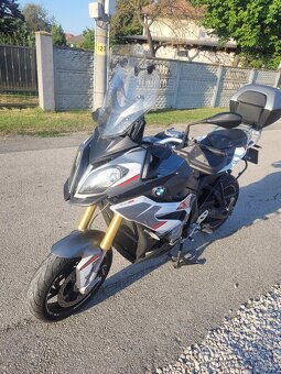 Predám BMW S1000XR rv. 2016
