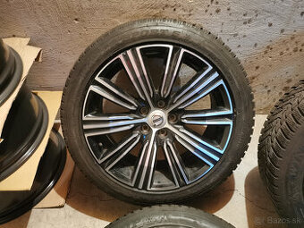 Volvo S60 / V60 - orig. 18" zimná sada DOT 23 7+ mm