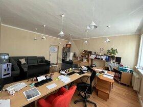 Na prenájom kancelársky priestor v Komárne