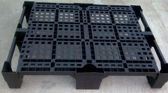 Palety plastové 80x60x14cm -silné