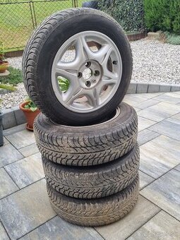 Elektróny R15 4x100 + zimné pneumatiky 185/65 R15