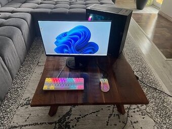 Herná PC zostava Monitor, Počítač, klávesnica, myš