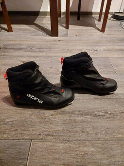 Predám topánky na bežky Alpina T5 plus č. 41