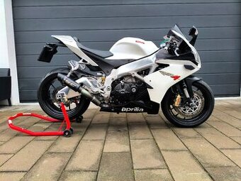 Aprilia RSV4 1000R