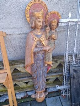 Predám kamennú sochu Madony s dieťaťom