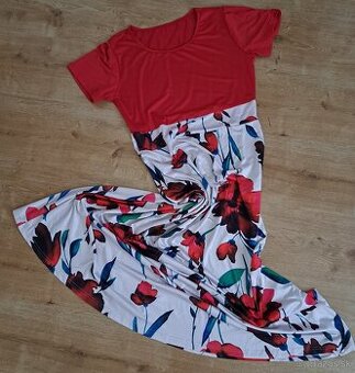 červené šaty so vzorom, dlhé, S/M , NOVÉ