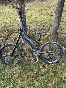 Predám celoodpružený bicykel specializet