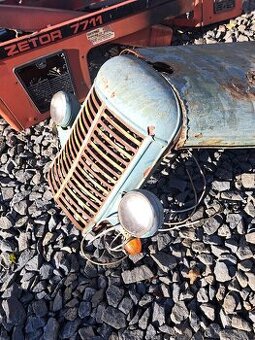 Traktor Škoda 30 dily - 1