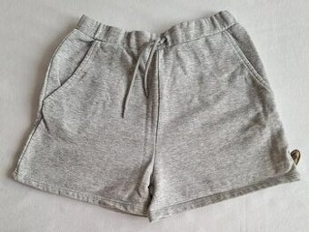 Dievčenské bledosivé kraťasy veľkosť 134/140