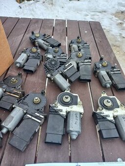 Škoda octavia 1 motorčeky sťahovania okien s RJ