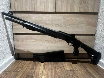 Brokovnica Radical Arms Canavar P04 12ga