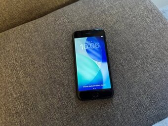 iPhone SE2020 100% zdravie batérie