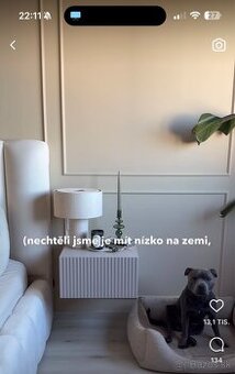 2ks NOVÝ, iba zmontovaný závesný nočný stolík