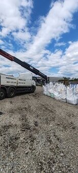 Práca a preprava s hydraulickou rukou PK23002SH 22M