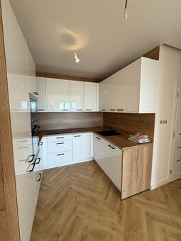 4 izb. byt po novej rekonštrukcii, DROTÁRSKA CESTA
