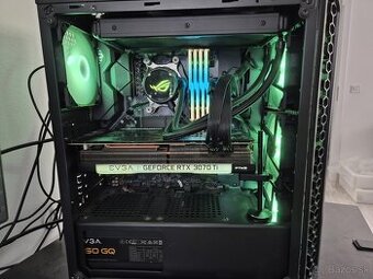 Herný PC s R7 5800 X3D, EVGA 3070 Ti WTF3 Ultra a 32GB RAM