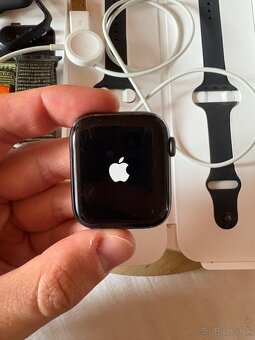 Apple Watch 6 series 44mm - 1