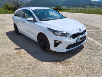 KIA Ceed SW, 1.4 T-GDI Gold + LED + NAVI, 1. majiteľ, SR