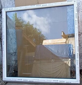 Predam fixne okna 155x150 dvojsklo, 144x140 trojsklo,140x173