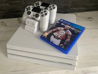 PS4 Pro 1Tb + Hry