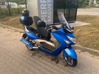 Kymco xciting 250+prilba