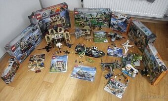 Velký mix lego Jurassic world ( 7 setů)