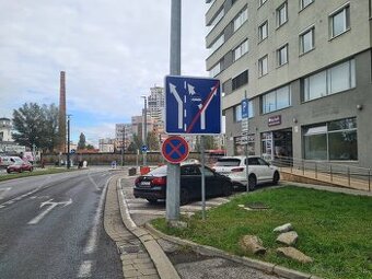 Dám do prenájmu parkovacie miesto Bratislava, Ružinov