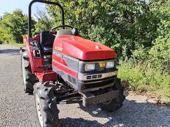 Mitsubishi MT 220 - 1