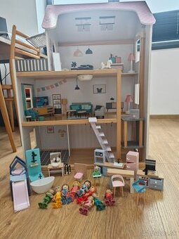 Drevený Lidl domček s postavičkami a príslušenstvom