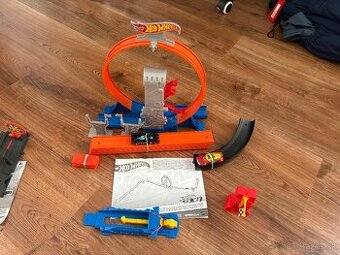 Predám autodráhu HotWheels