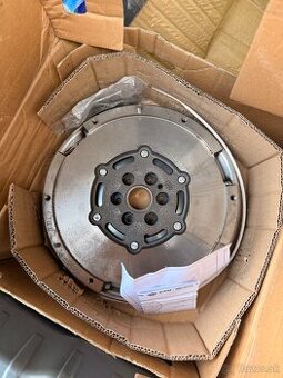 Predám novú spojku + zotrvačnik FORD MAZDA PEUGEOT