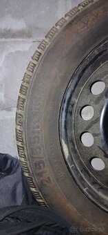 pneumatiky s plechovými diskmy