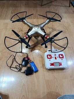 Predám Dron SYMA X8HC s kamerou