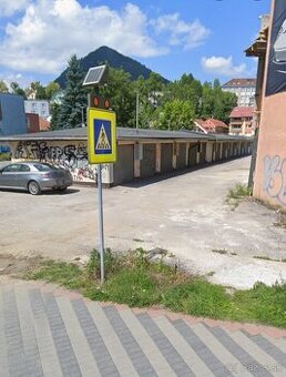 Prenájom garáže - Riadok