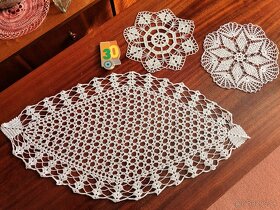 háčkované obrusy