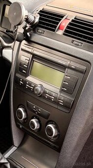 Stream mp3 škoda octavia 2