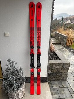 Predám lyže Atomic