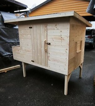 Domček pre kúry, kurín