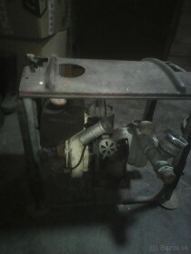 Predam čerpadlo na vodu,