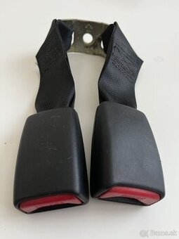 Zamky na zadné pasy TOYOTA COROLLA