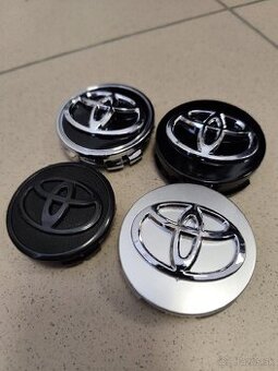 Stredové krytky Toyota