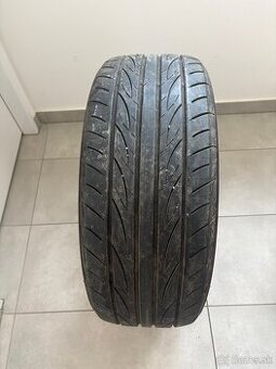 Letné pneu 215/50 R17