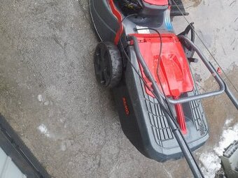 ALKO 460 R benzinova kosačka s pojazdom