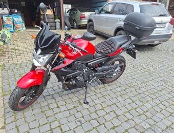 Yamaha XJ6