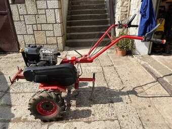 Kultivátor Briggs Stratton MS16